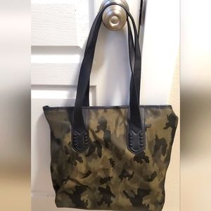 Camo tote bag, rare find and new!